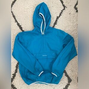 Quechua Windbreaker- Small